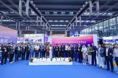 百大跨境賣家表彰盛典閃耀鵬城，梵想科技榮膺“卓越者·破浪之帆”大獎(jiǎng)